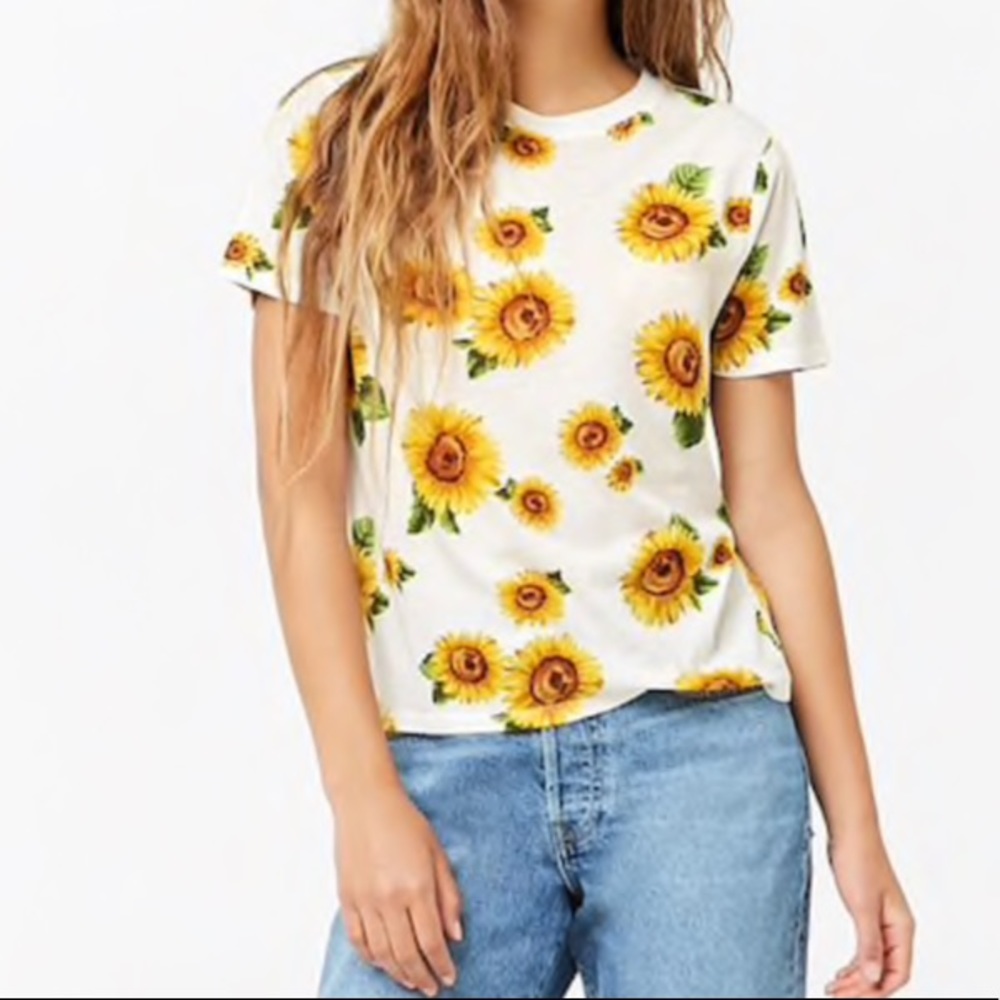 BRAND NEW sunflower t shirt CLOSET CLEANOUT